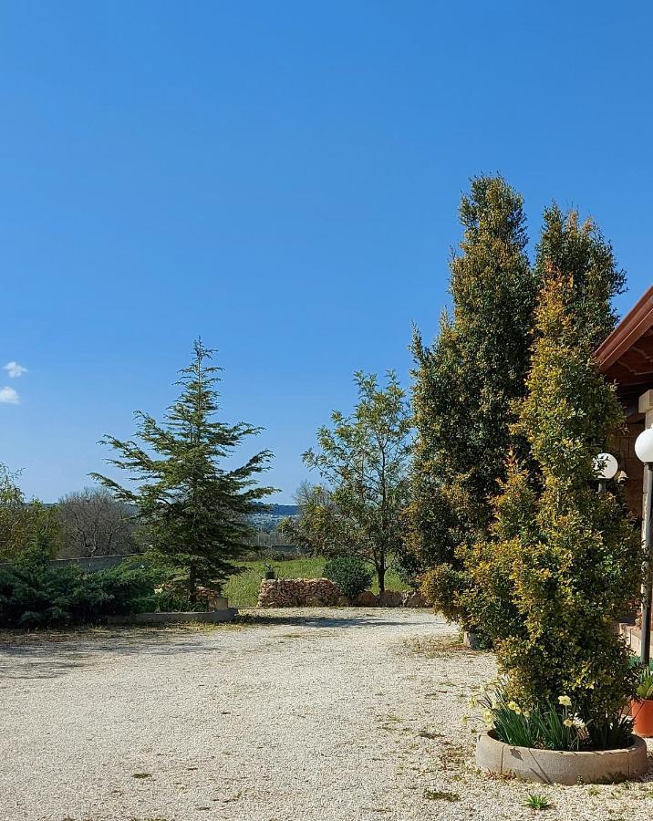 Oniro Specchia Bed & Breakfast ภายนอก รูปภาพ
